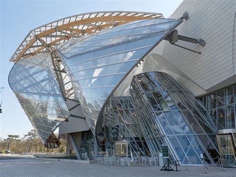 boutique fondation louis vuitton|fondation Louis Vuitton frank gehry.